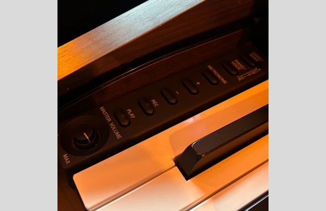 Yamaha YDP-140 Digital Piano | Satin Mahogany Finish | UK Delivery In Days | Warranty | P/X | Finance Options | Includes Stool, Headphones | Used | Serial Number BCOM01407 - Image 7